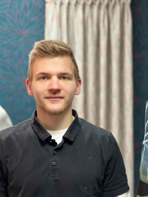 Justin Kleinschmidt von der Deko Kern GbR